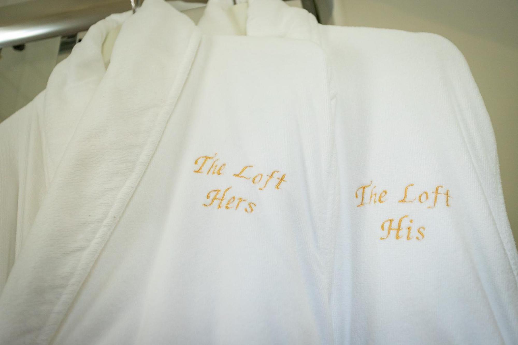 The Loft, Apple Lodge & Blossom Lodge Макруум Екстериор снимка